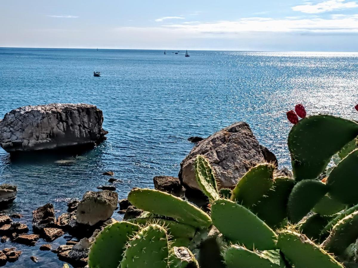 La Casetta Nelle Mura Terracina Eksteriør bilde