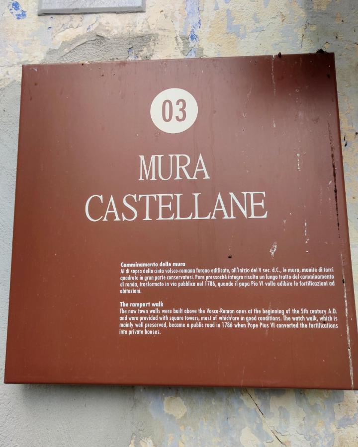 La Casetta Nelle Mura Terracina Eksteriør bilde